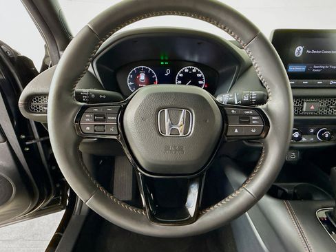 Used 2024 Honda HR-V Sport image 11