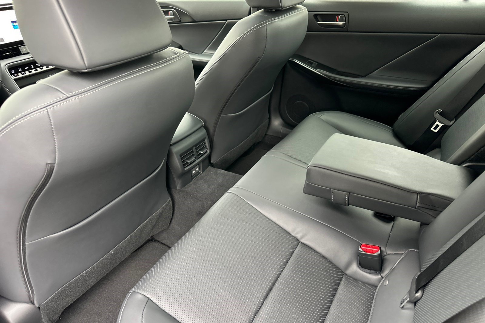 New 2026 Lexus IS 350 F Sport w/ Accessory Package Z1 RWD image 24