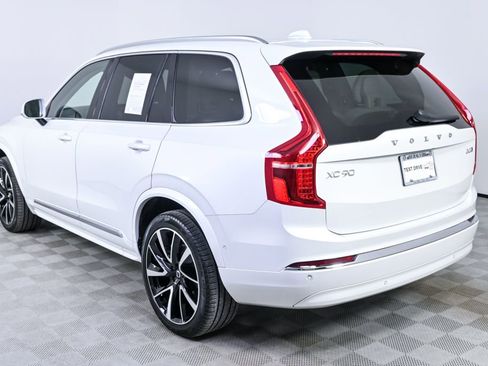 Certified 2023 Volvo XC90 B5 Plus image 4