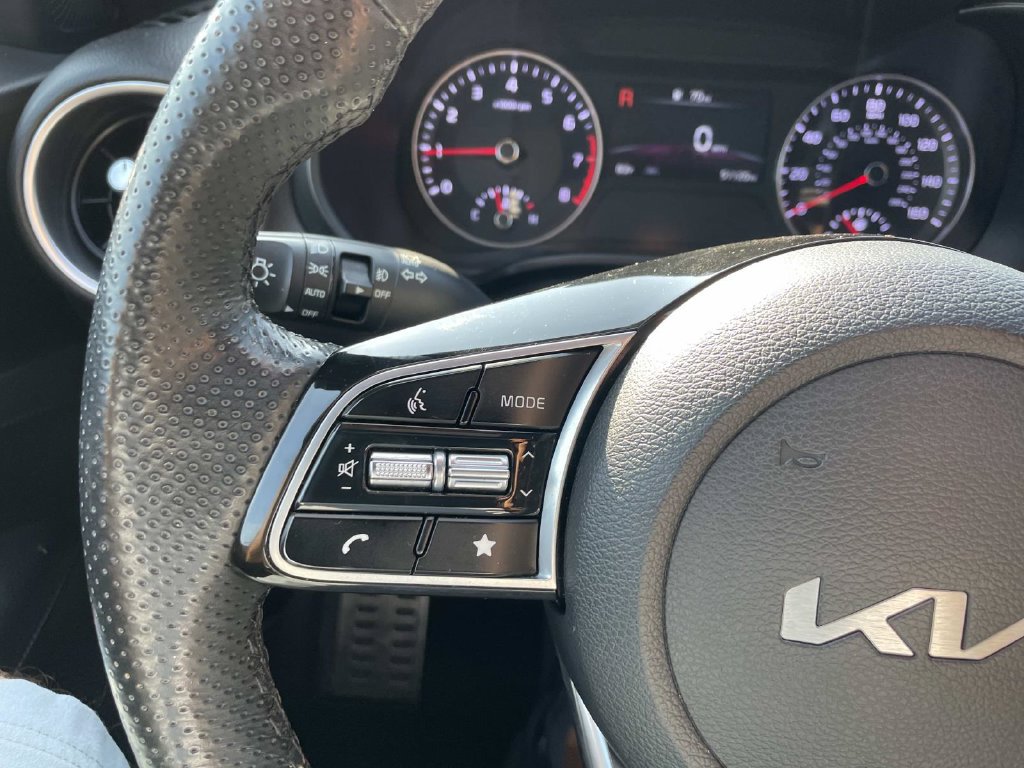 Used 2023 Kia Forte GT-Line w/ GT-Line Premium Package FWD image 28