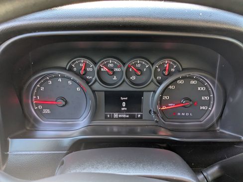 Used 2019 Chevrolet Silverado 1500 Custom Trail Boss w/ Custom Convenience Package image 15