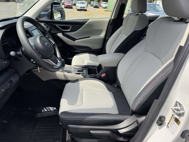 Used 2023 Subaru Forester AWD/4WD image 13