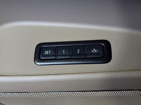 Used 2015 GMC Yukon SLT image 19