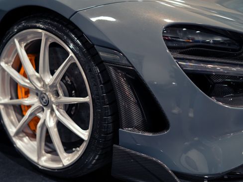 Used 2021 McLaren 765LT RWD image 33