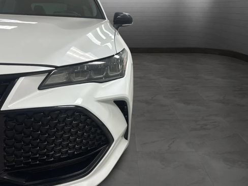 Used 2019 Toyota Avalon XSE w/ Carpet Mat Package FWD image 29