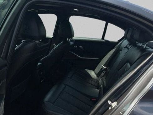 Used 2021 BMW 330i Sedan w/ Premium Package RWD image 18