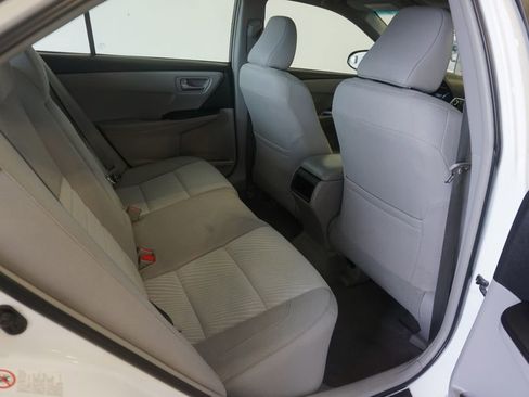 Certified 2017 Toyota Camry LE FWD image 20