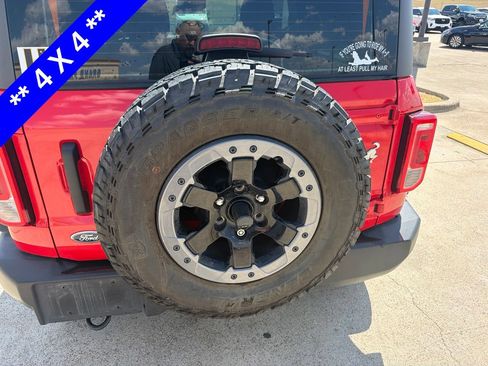 Used 2022 Ford Bronco 2-Door AWD/4WD image 6