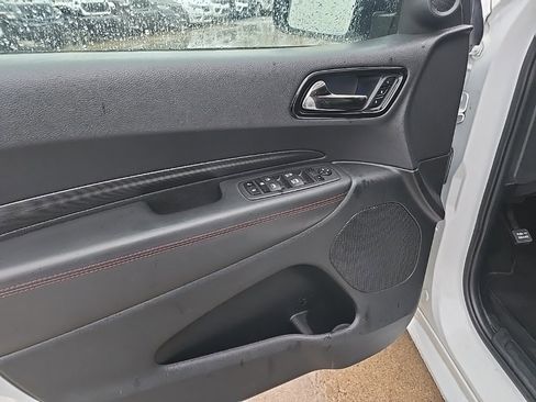 Used 2023 Dodge Durango GT image 29