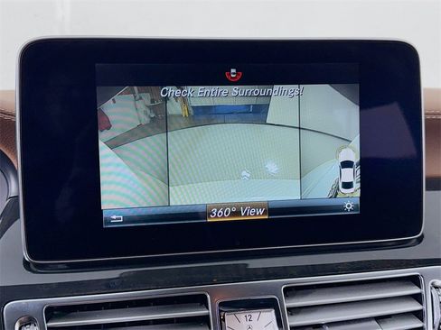 Used 2018 Mercedes-Benz CLS 550 4MATIC w/ Premium 2 Package image 40