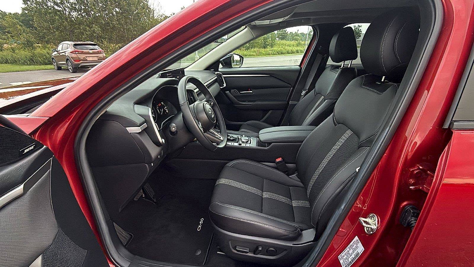 Certified 2025 MAZDA CX-50 AWD 2.5 S w/ Cargo Package image 23