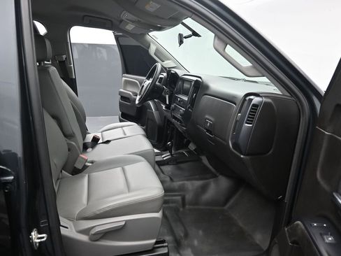 Used 2017 Chevrolet Silverado 2500 W/T AWD/4WD image 26