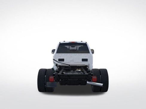New 2025 Ford F550 2WD Crew Cab image 8