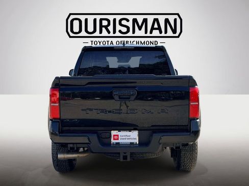 Certified 2024 Toyota Tacoma TRD Off-Road AWD/4WD image 21