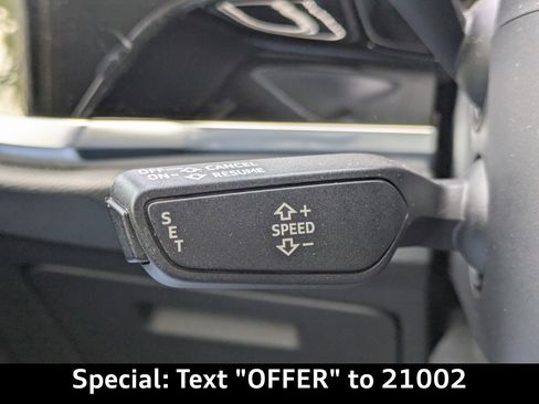 Used 2020 Audi Q3 2.0T Premium Plus w/ Premium Plus Package image 33