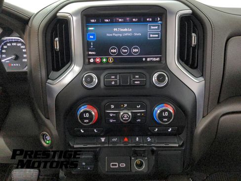 Used 2023 GMC Sierra 3500 SLE w/ SLE Convenience Package AWD/4WD image 23