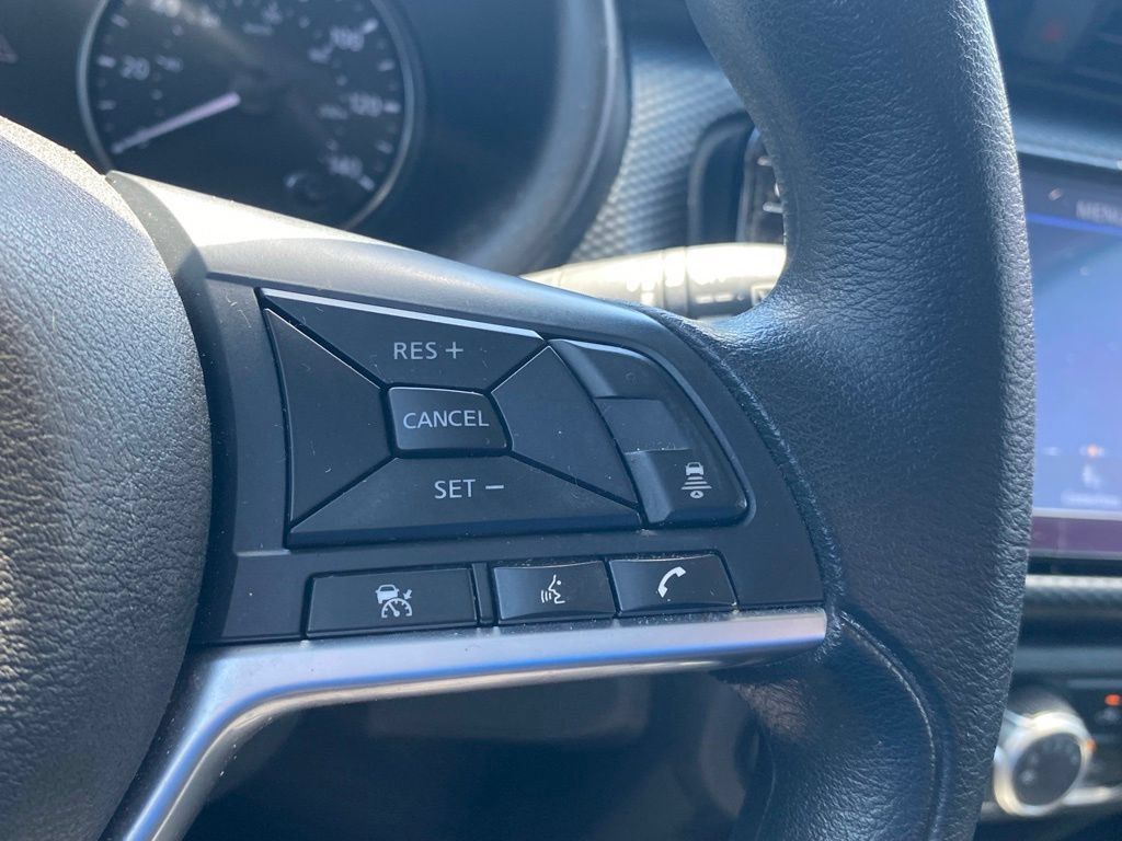 Used 2023 Nissan Kicks SV w/ Exterior Package FWD image 28