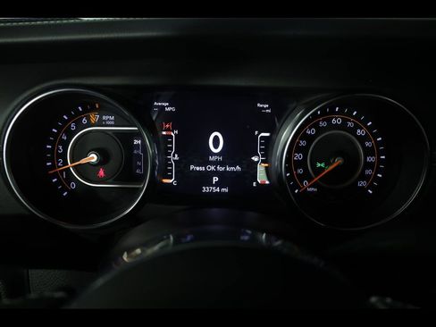 Used 2022 Jeep Gladiator Overland w/ Popular Equipment Package image 22