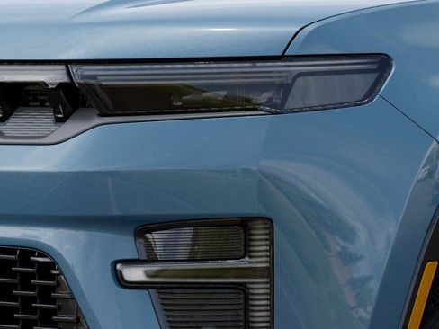 New 2026 Jeep Grand Wagoneer Limited AWD/4WD image 10