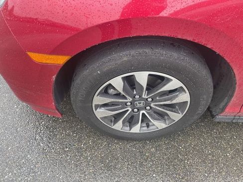 Used 2023 Honda Odyssey EX-L image 9