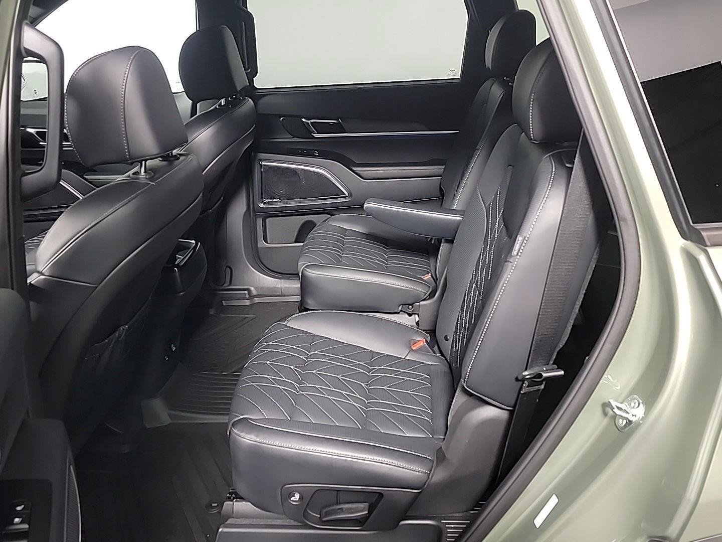 Used 2024 Kia Telluride SX Prestige X-Line AWD/4WD image 17