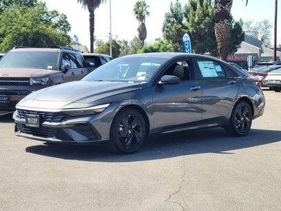 New 2026 Hyundai Elantra SEL Sport