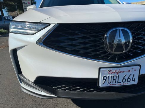 Used 2025 Acura MDX FWD image 12