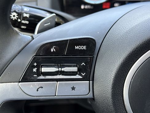 Certified 2022 Hyundai Tucson Limited image 24