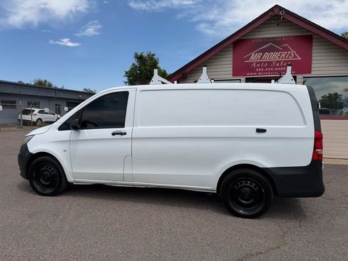 Used 2016 Mercedes-Benz Metris image 6