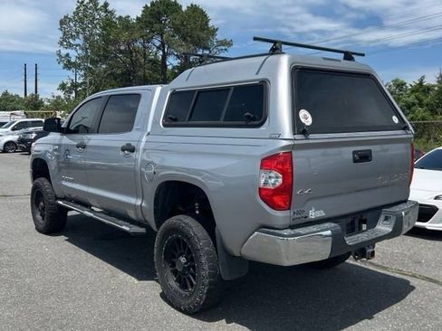 Used 2017 Toyota Tundra SR5 AWD/4WD image 2
