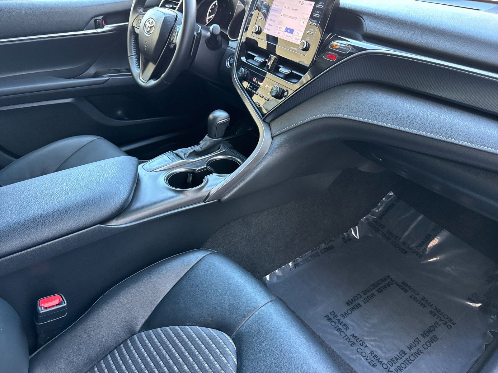 Used 2024 Toyota Camry SE w/ Convenience Package FWD image 14