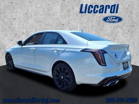 Used 2022 Cadillac CT4 Sport image 4