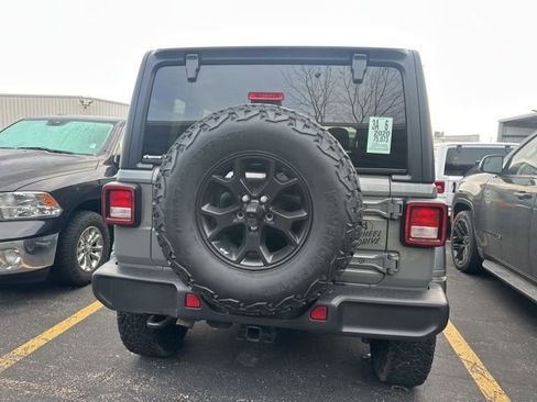 Used 2020 Jeep Wrangler Unlimited Sport image 12