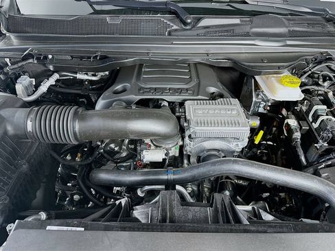 New 2026 RAM 1500 Limited AWD/4WD image 18