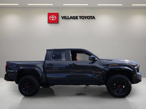 Certified 2025 Toyota Tacoma TRD Pro AWD/4WD image 6