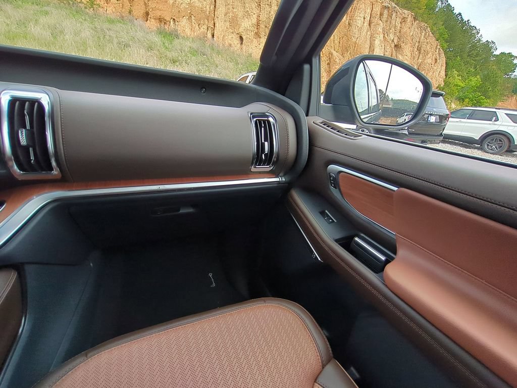 New 2026 Ford Expedition King Ranch AWD/4WD image 17