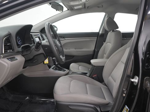 Used 2017 Hyundai Elantra SE w/ Cargo Package FWD image 20