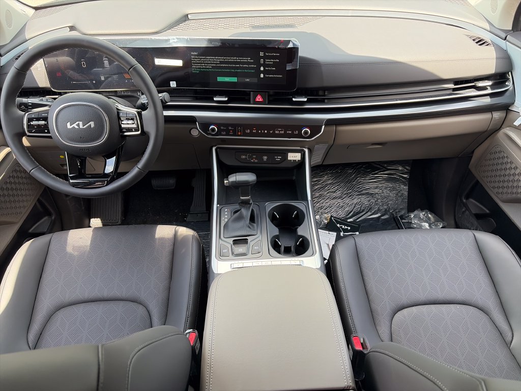 New 2026 Kia Carnival FWD image 8