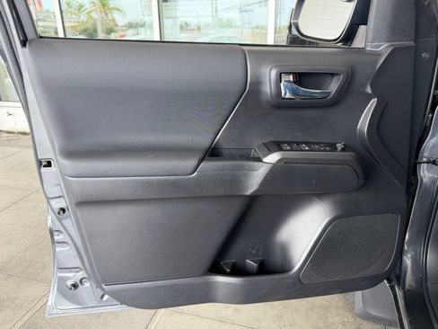 Certified 2023 Toyota Tacoma TRD Sport AWD/4WD image 19