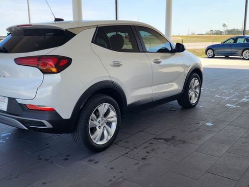 Used 2024 Buick Encore GX Preferred image 6