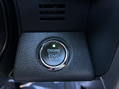 Used 2022 Ford F450 Platinum w/ FX4 Off-Road Package image 26