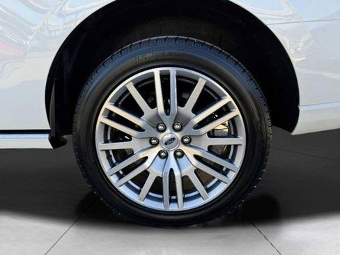 Used 2024 Ford Expedition Platinum RWD image 62