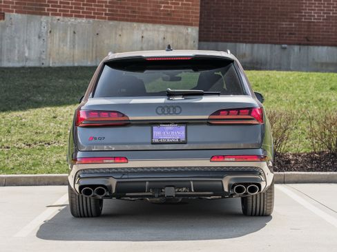 New 2026 Audi SQ7 Prestige image 29