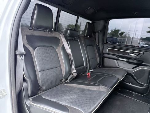 Used 2024 RAM 1500 Laramie AWD/4WD image 20