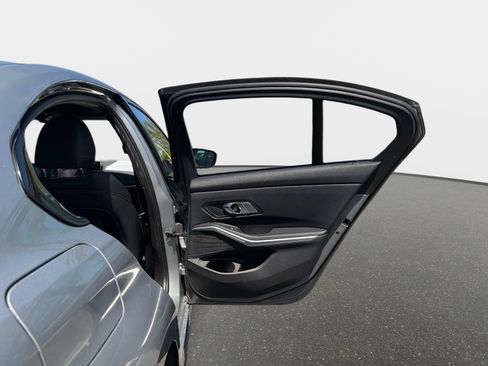 Used 2023 BMW 330i Sedan w/ Driving Assistance Package RWD image 26