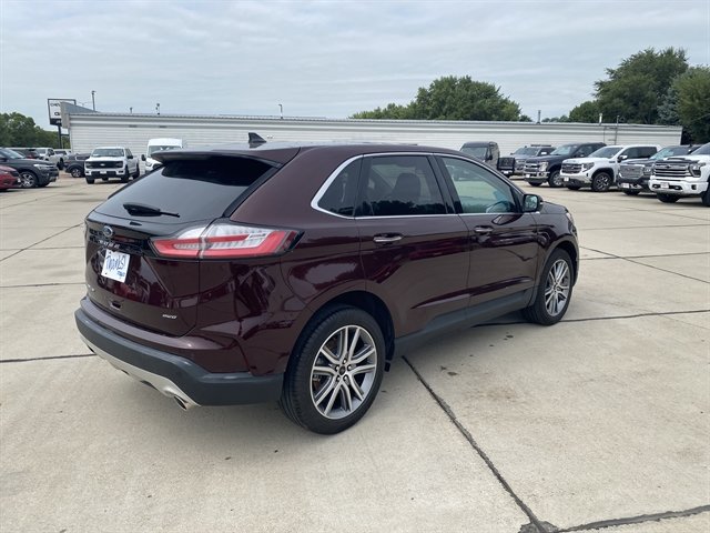 Used 2023 Ford Edge Titanium AWD/4WD image 7