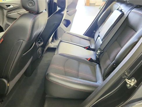 Used 2023 Chevrolet Equinox RS AWD/4WD image 25