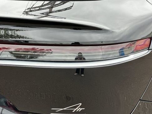 Used 2024 Lucid Air Touring image 28