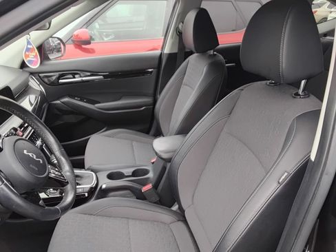 Used 2024 Kia Seltos S FWD image 8