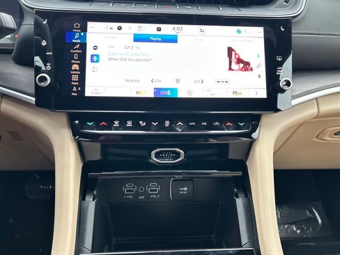 New 2026 Jeep Grand Cherokee L Limited w/ Trailer Tow Package image 19